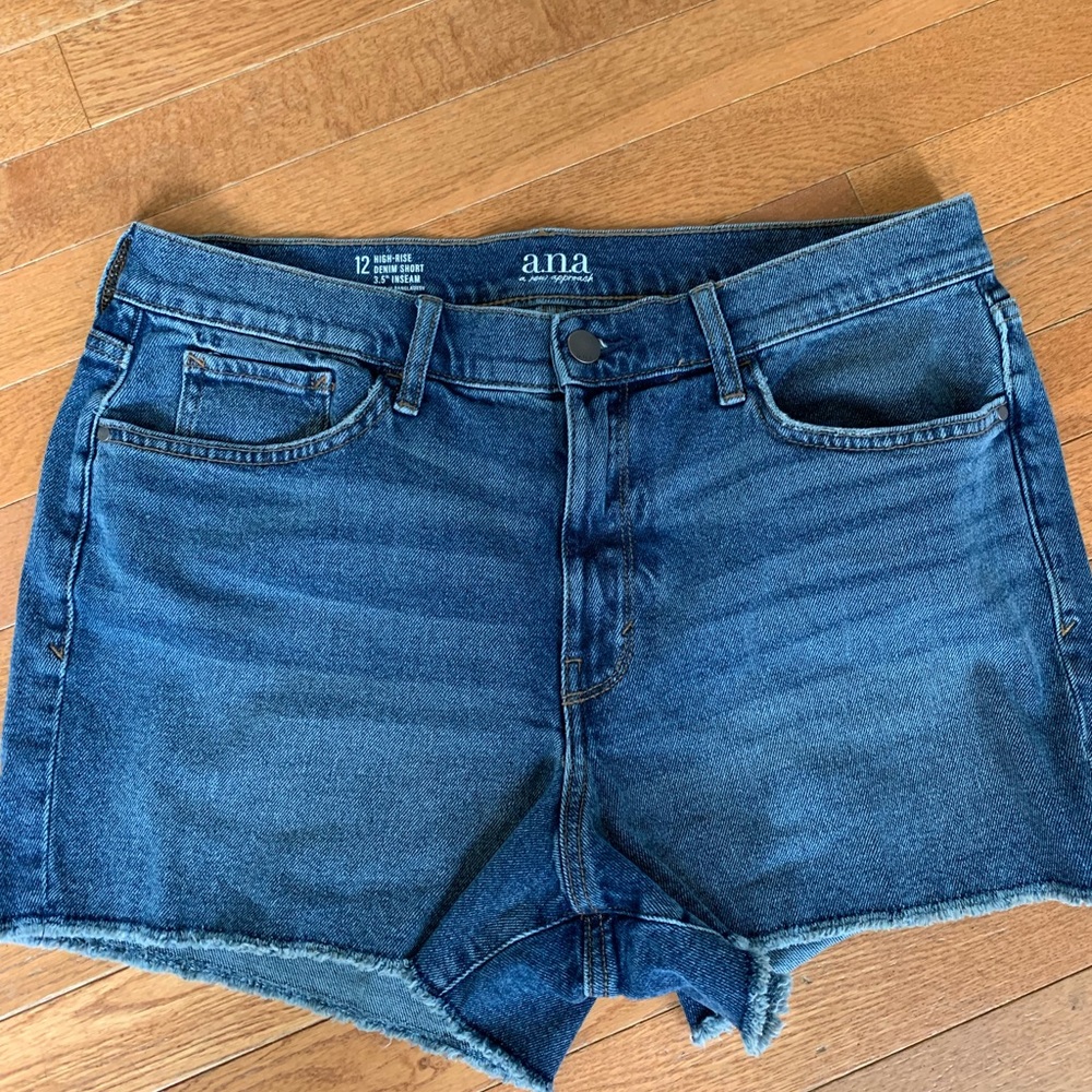 a.n.a high rise denim shorts